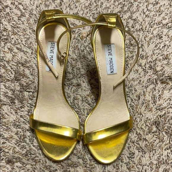 Women’s gold Steve Madden strappy heels - Picture 1 of 2
